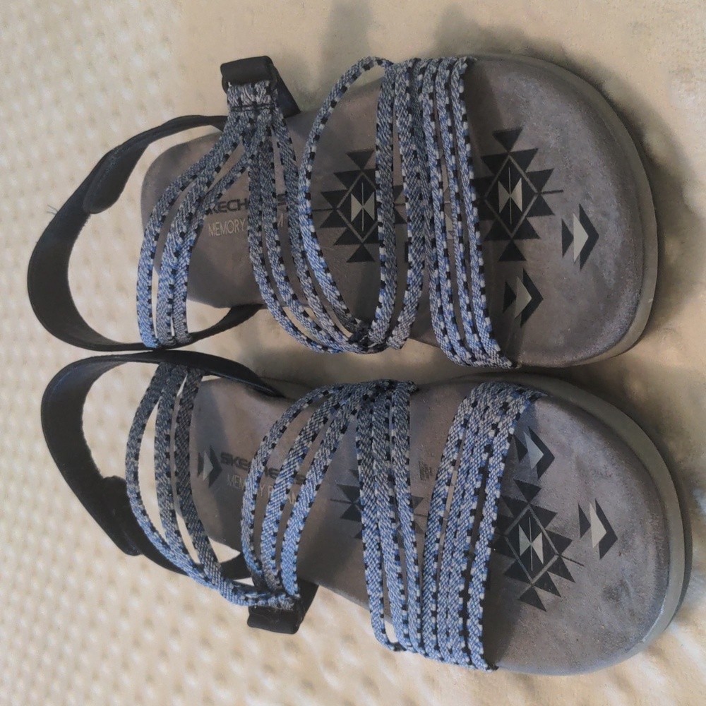 Skechers sandals sz 10 - Picture 2 of 3